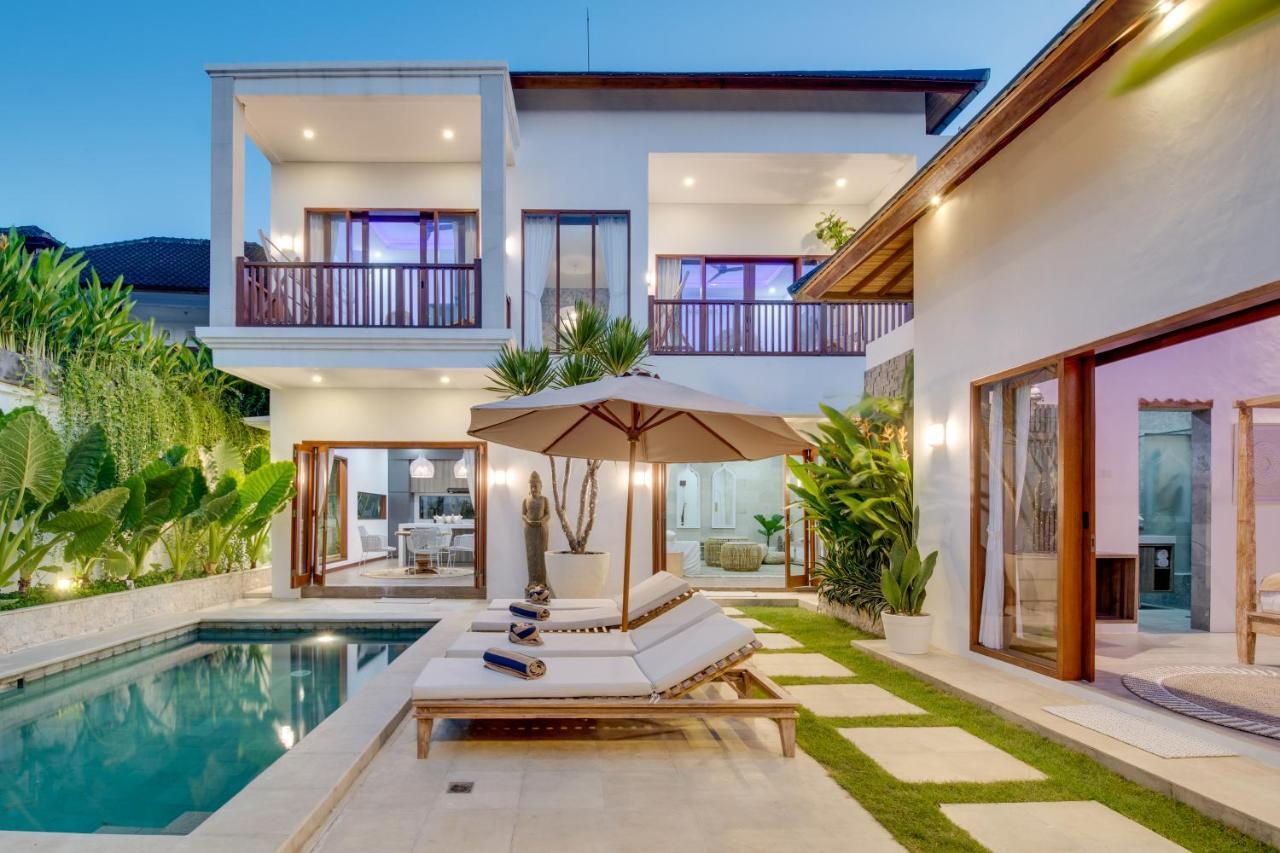 كوتا Puspa Ayu Villas & Apartments المظهر الخارجي الصورة